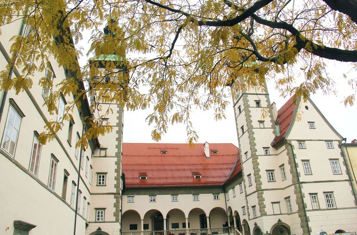 FPÖ-Angerer zu Rechnungsabschluss: SPÖ und ÖVP fahren Finanzen und wirtschaftliche Entwicklung des Landes weiter gegen die Wand!