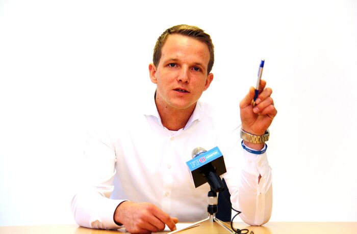 Landesrat Holub und die Grünen glänzen durch Pfusch-Gesetze und -Verordnungen!