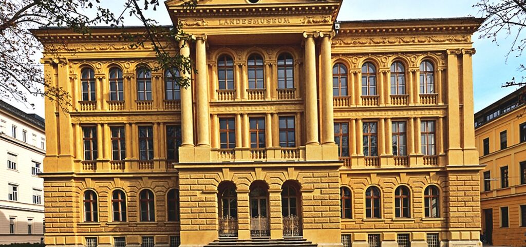 LRH-Bericht ''Generalsanierung Rudolfinum'' ist Beispiel für verantwortungsvolle Kontrolltätigkeit